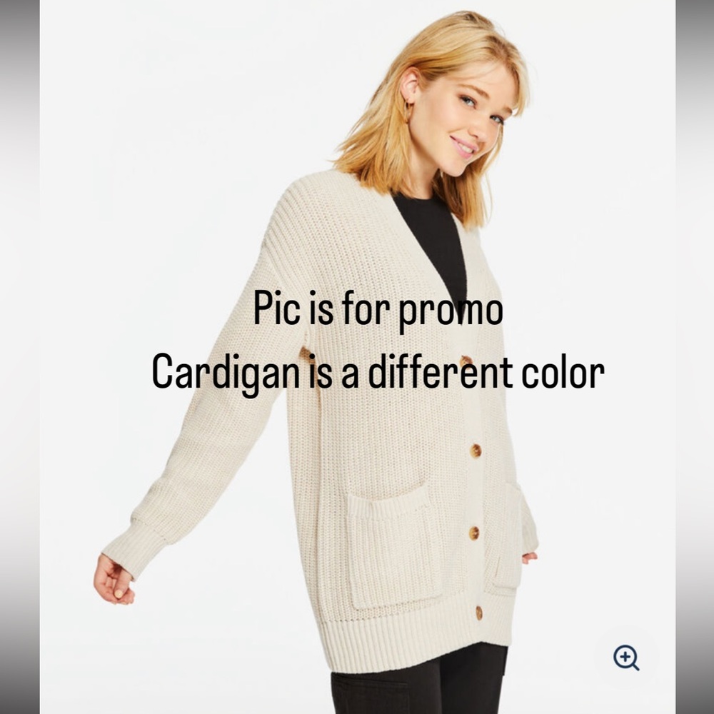 Aeropostale’s Ribbed Oversized V Neck Cardigan